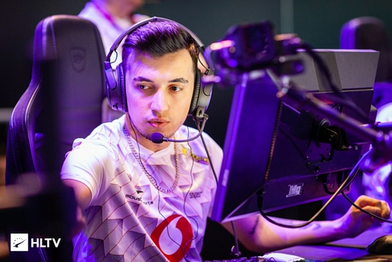 无畏契约电竞活动成功举办推动文旅消费增长